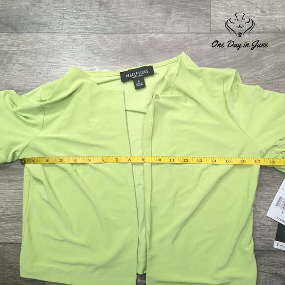 Perceptions Short Sleeve Top Size S - Picture 3 of 5